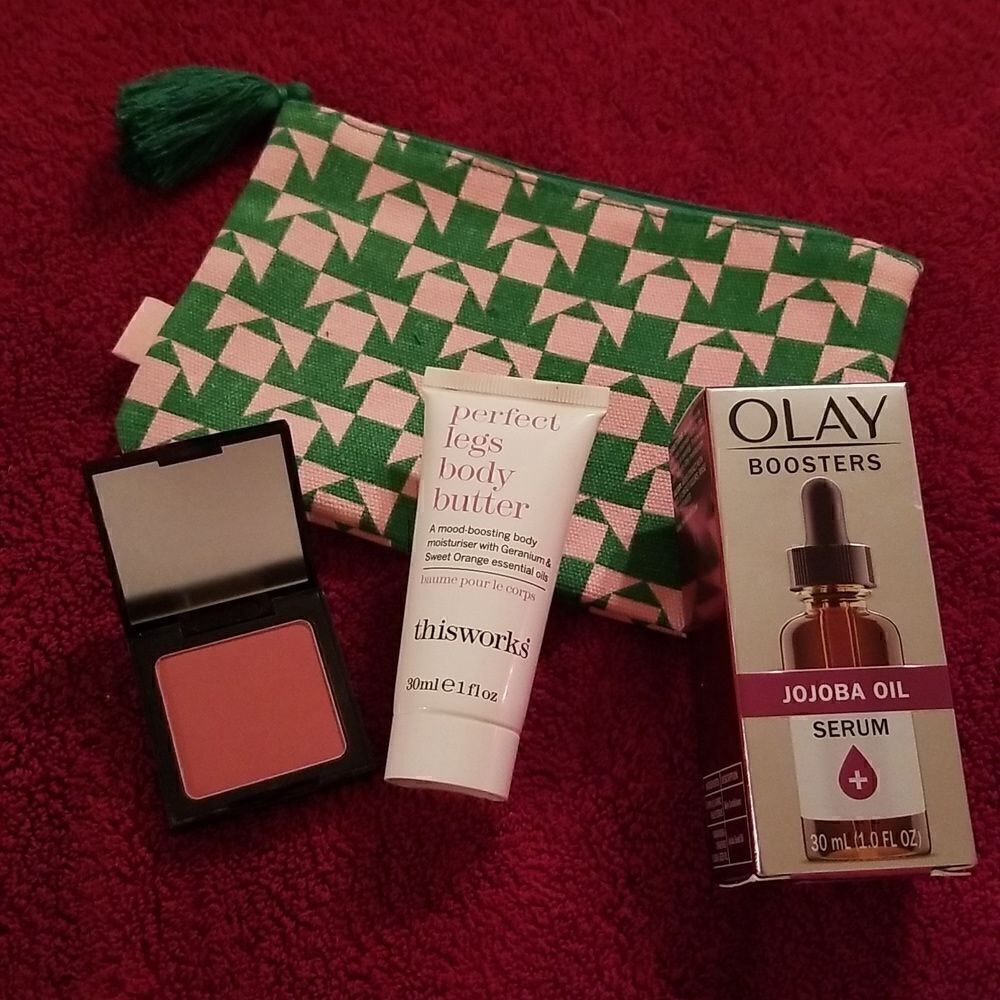 Cosmetic set 4 piece